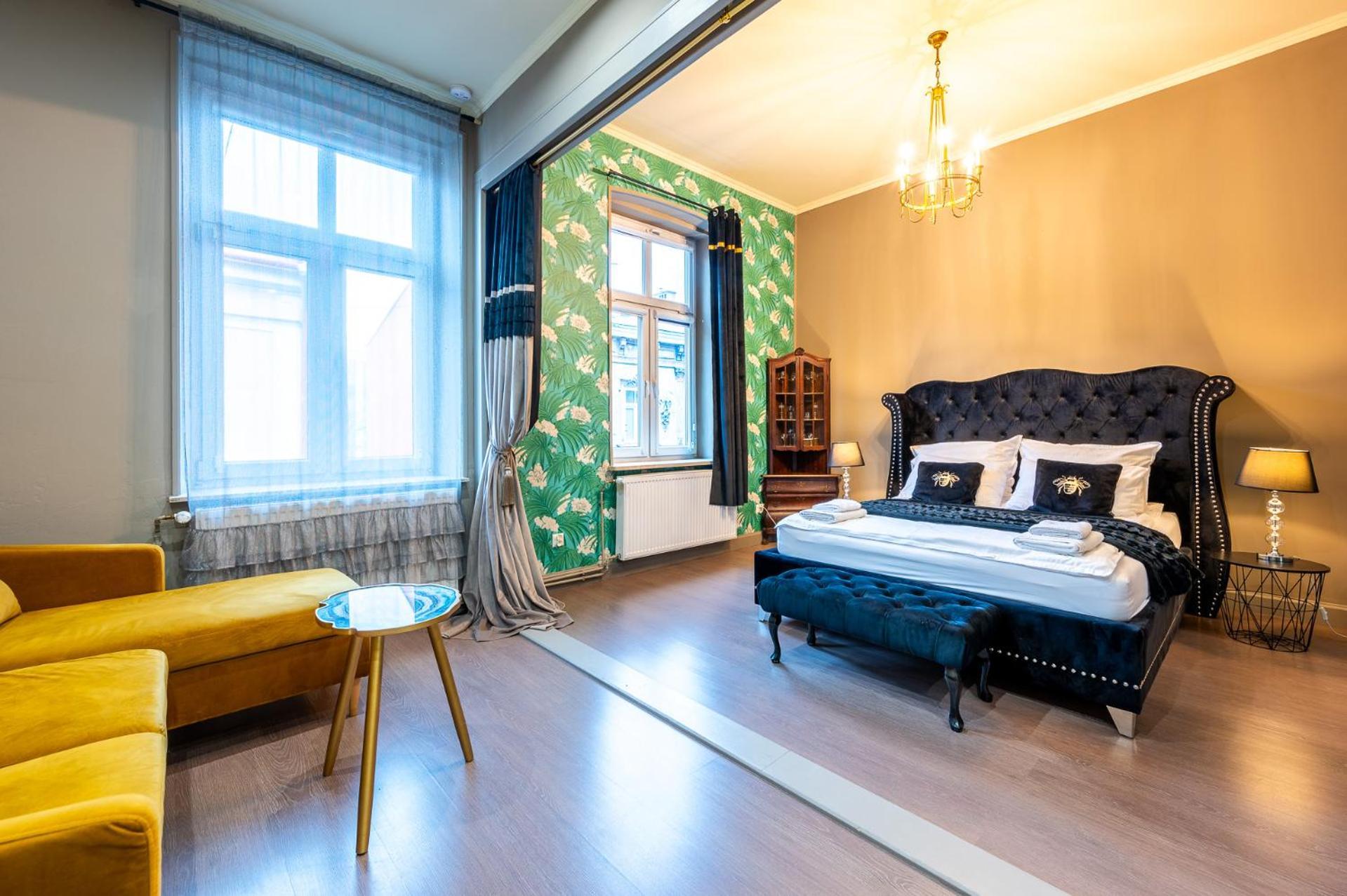 Apartamenty Przy Dworcu Przemyśl Esterno foto